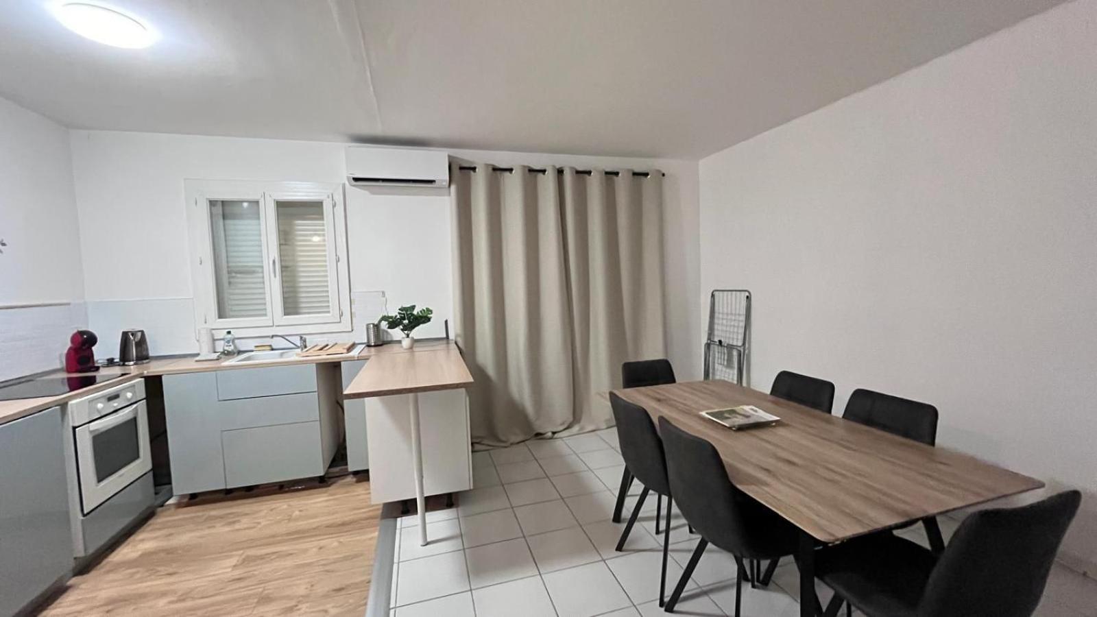 Appartement Climatise Avec Parking A Albi Exterior foto